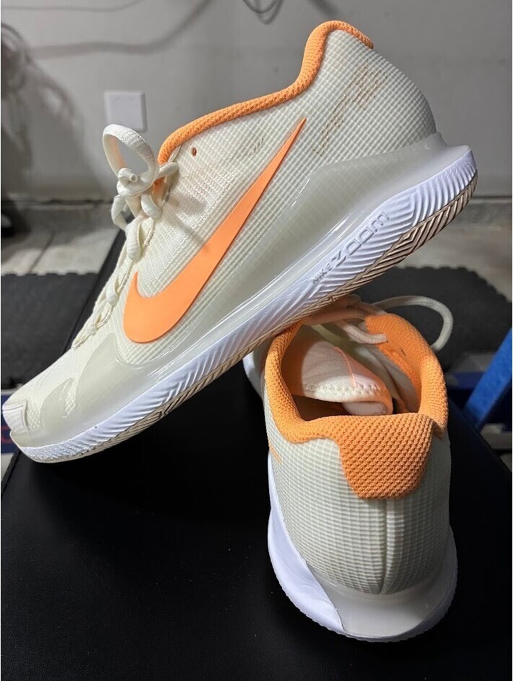 NikeCourt Air Zoom Vapor Pro Women's Tennis Shoes Size 7